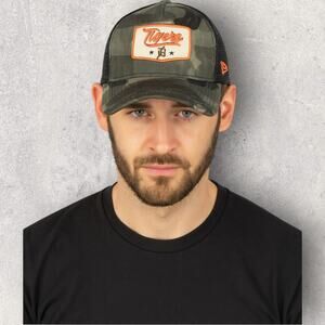 New Without Tags Detroit Tigers Camo Trucker Hat Snapback New Era Adjustable MLB